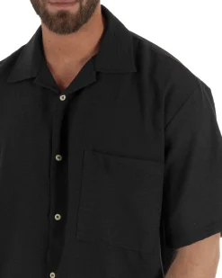 Camicia maniche corte uomo colletto bowling taschino relaxed fit nero GIOSAL-CC1231A