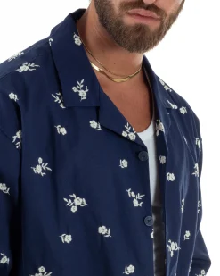 Camicia uomo maniche corte fantasia floreale ricamata collo rever blu GIOSAL-CC1234A