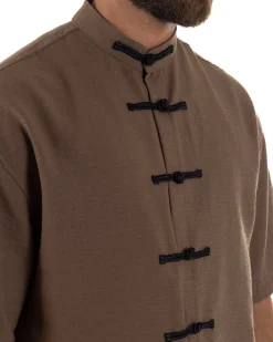 Coordinato uomo completo relaxed camicia coreana orientale pantaloni con coulisse marrone GIOSAL-OU2563A