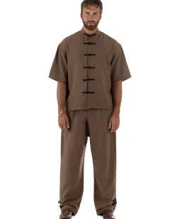 Coordinato uomo completo relaxed camicia coreana orientale pantaloni con coulisse marrone GIOSAL-OU2563A