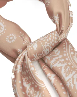 Foulard uomo unisex bandana paisley medaglione simmetrico bordo satinato beige GIOSAL-FD1013A