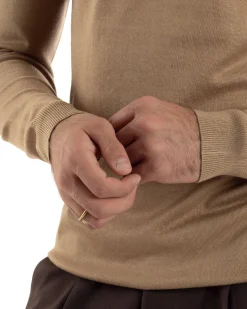 Maglioncino Uomo Girocollo Maglia Rasata Basic Camel M2499A