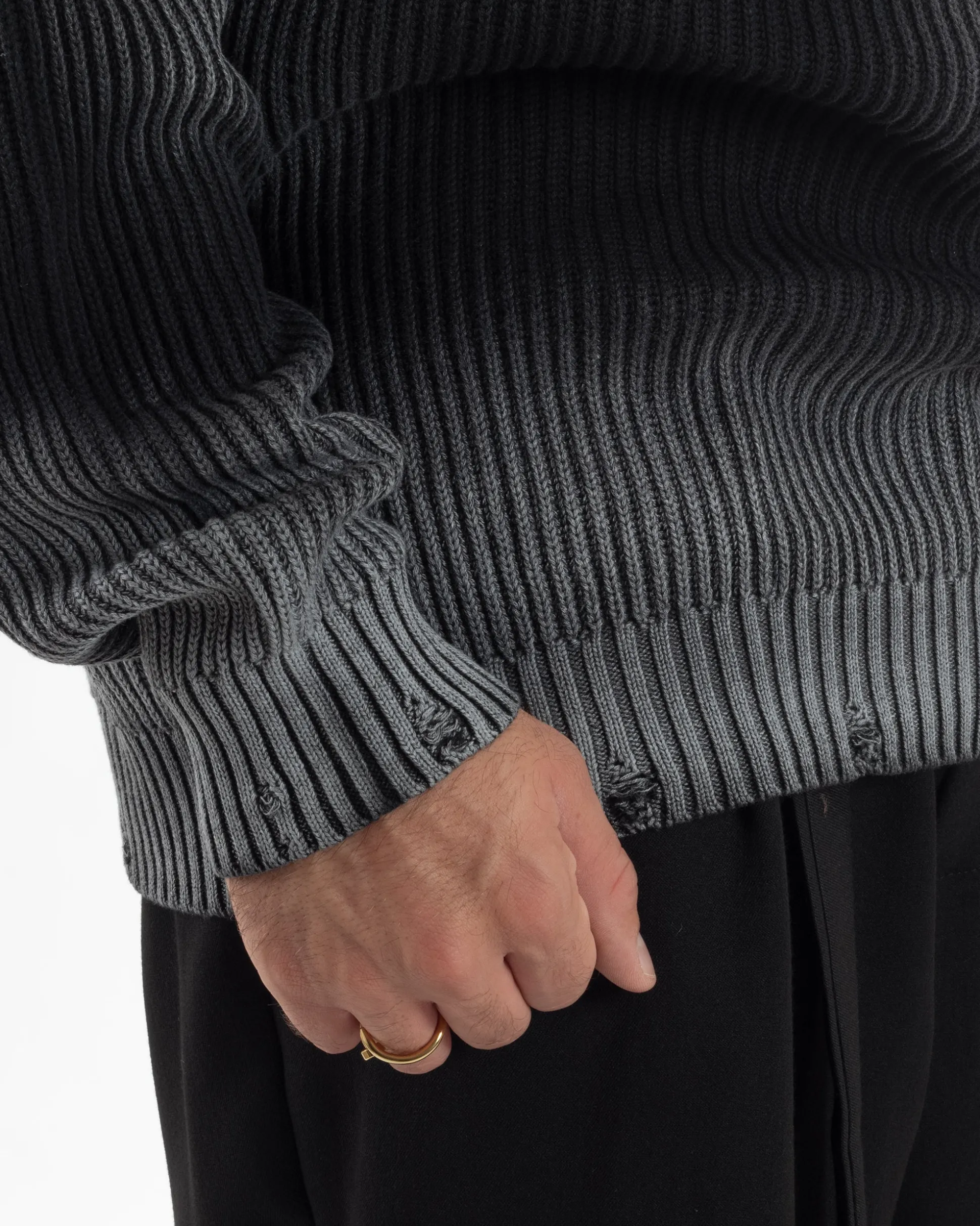Maglione Uomo Girocollo Rotture Oversize Sfumato Nero M3046A