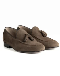 Mocassini uomo con nappine scarpe camoscio eleganti cerimonia pelle scamosciata suola di cuoio con ovalino antiscivolo casual tortora GIOSAL-S1322A