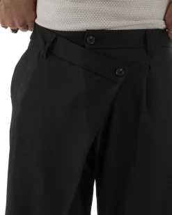 Pantaloni uomo viscosa baggy abbottonatura asimmetrica nero GIOSAL-P6465A