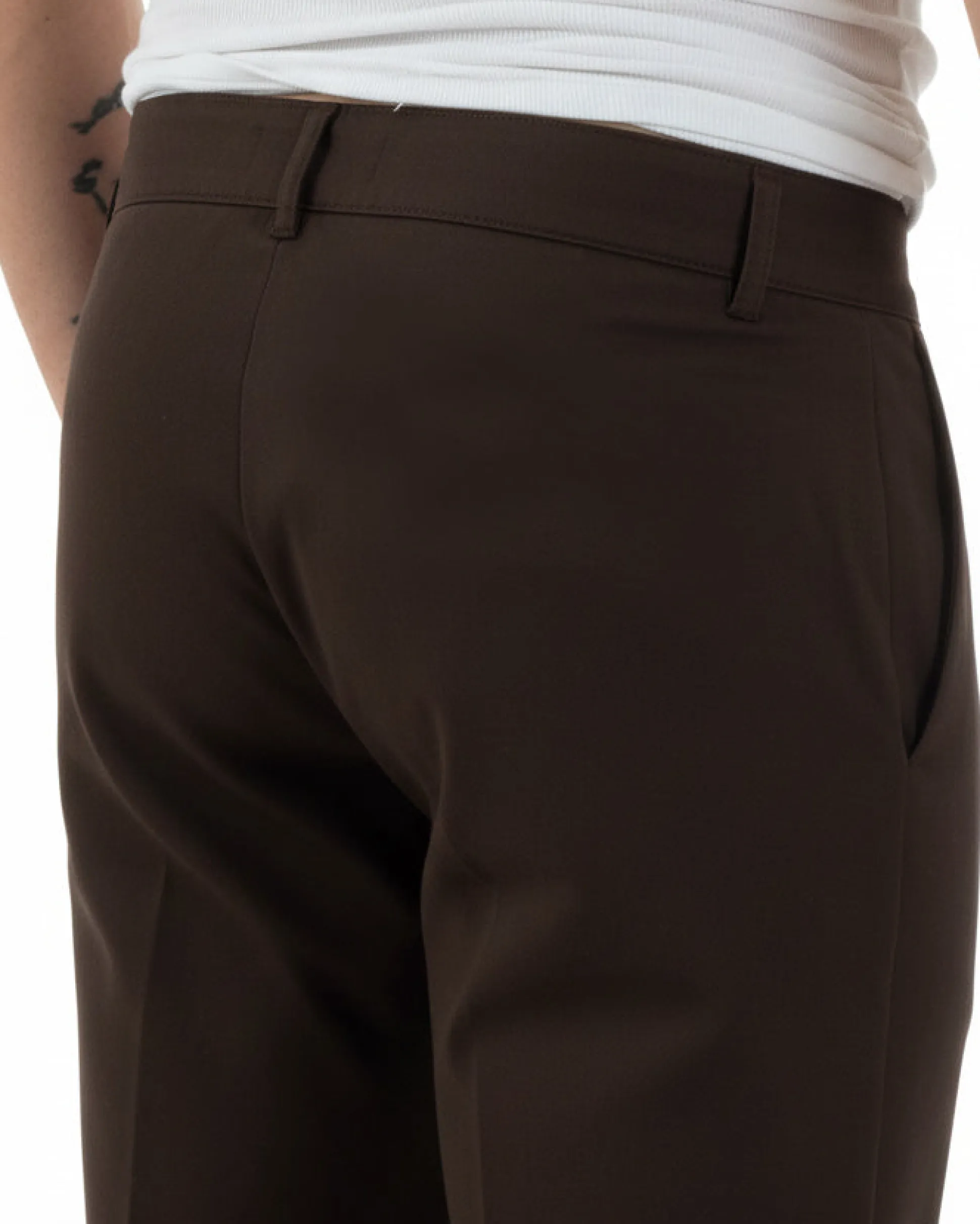Pantaloni uomo viscosa leggera abbottonatura allungata tasche america classico marrone GIOSAL-P6468A
