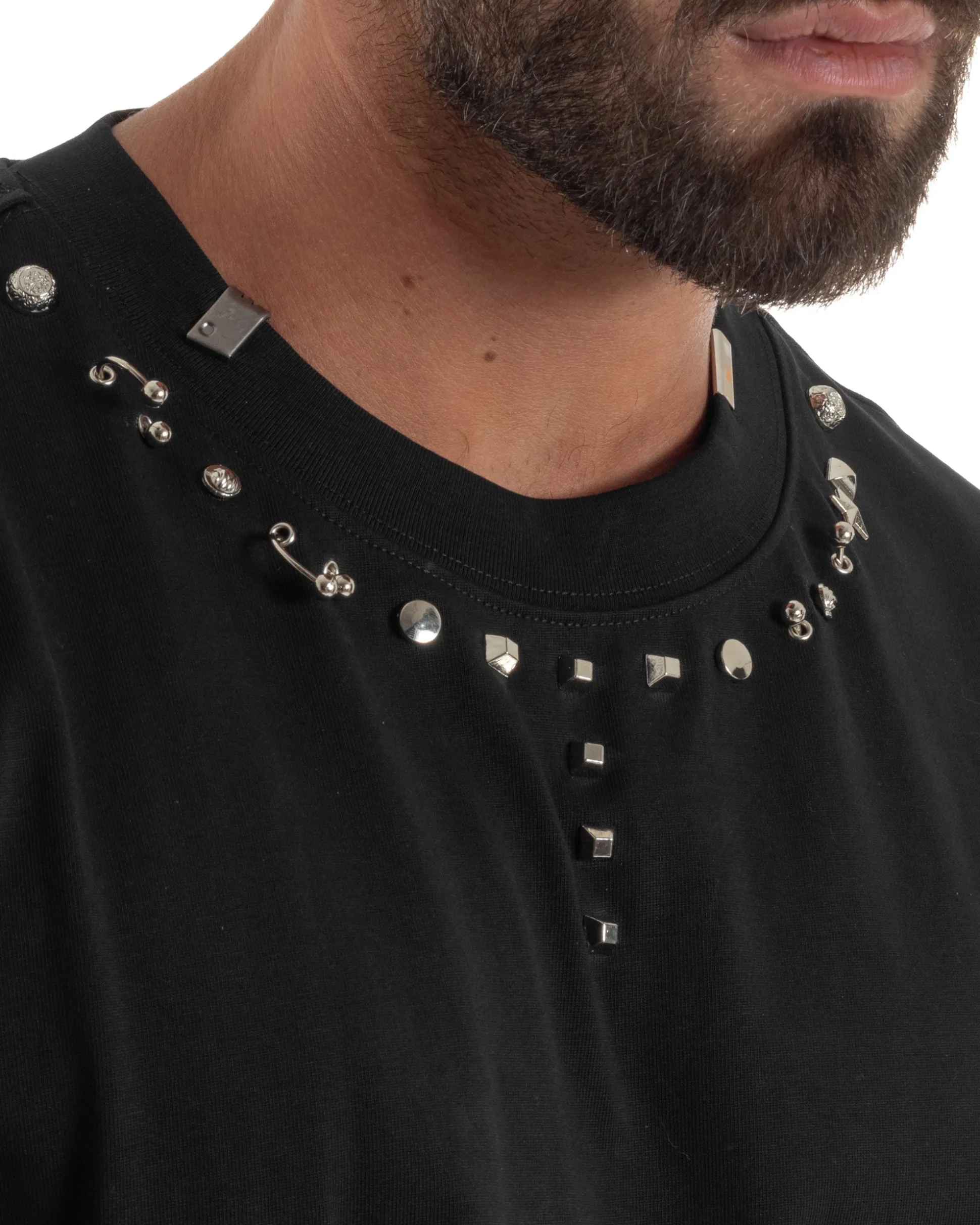 T-shirt uomo girocollo oversize borchie basic nero GIOSAL-TS3260A
